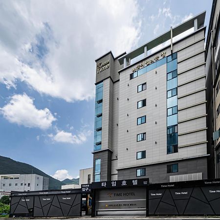 Time Hotel Yangsan Exterior foto